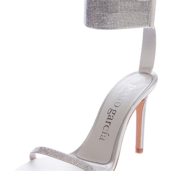 Pedro Garcia Swarovski crystal embellished sandals - Picture 2 of 6